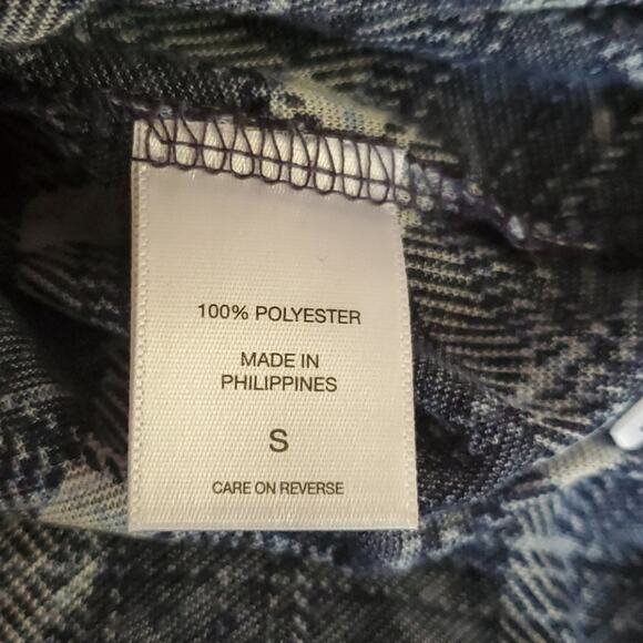 New York & Company pintuck plaid button up blue white small - Picture 5 of 5